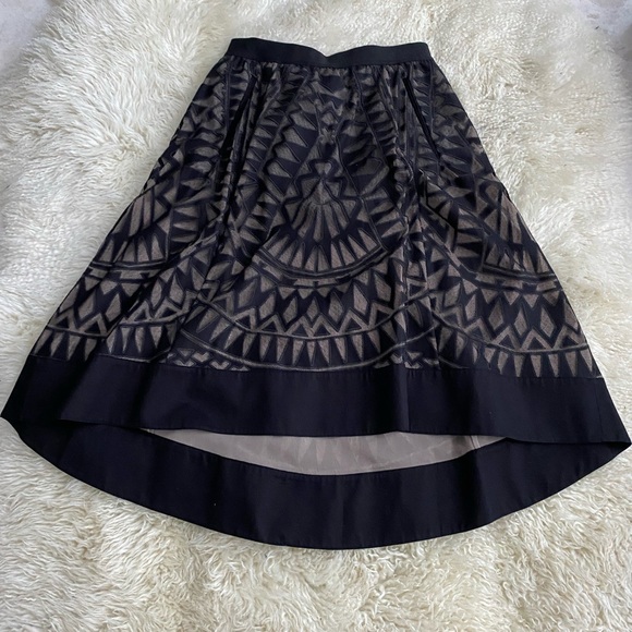 Bcbg high low skirt with shorts white and black available - Picture 16 of 17